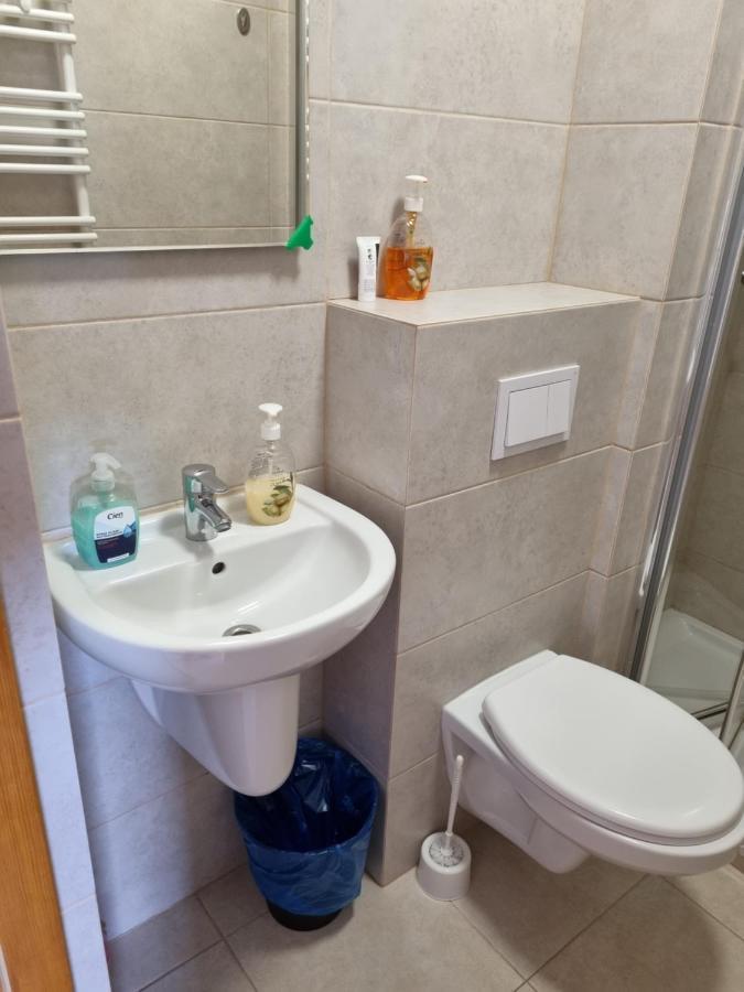 Nad Zalewem 500-163-489 Hotell Zegrze Poludniowe Exteriör bild
