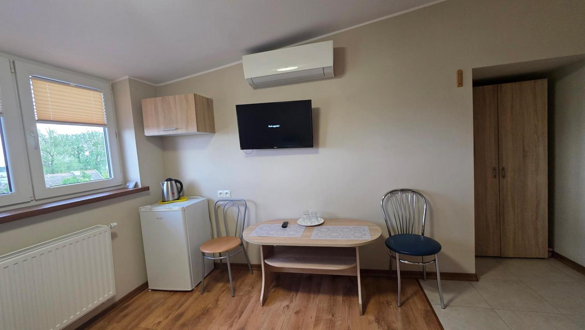 Nad Zalewem 500-163-489 Hotell Zegrze Poludniowe Exteriör bild